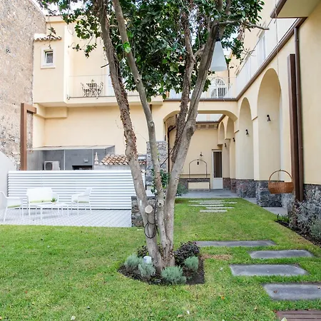 Luxurious With Pool In