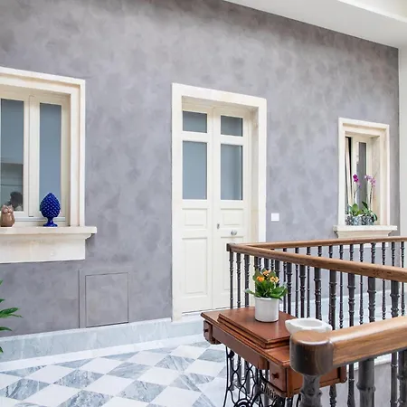 Apartment In Near Mount Etna